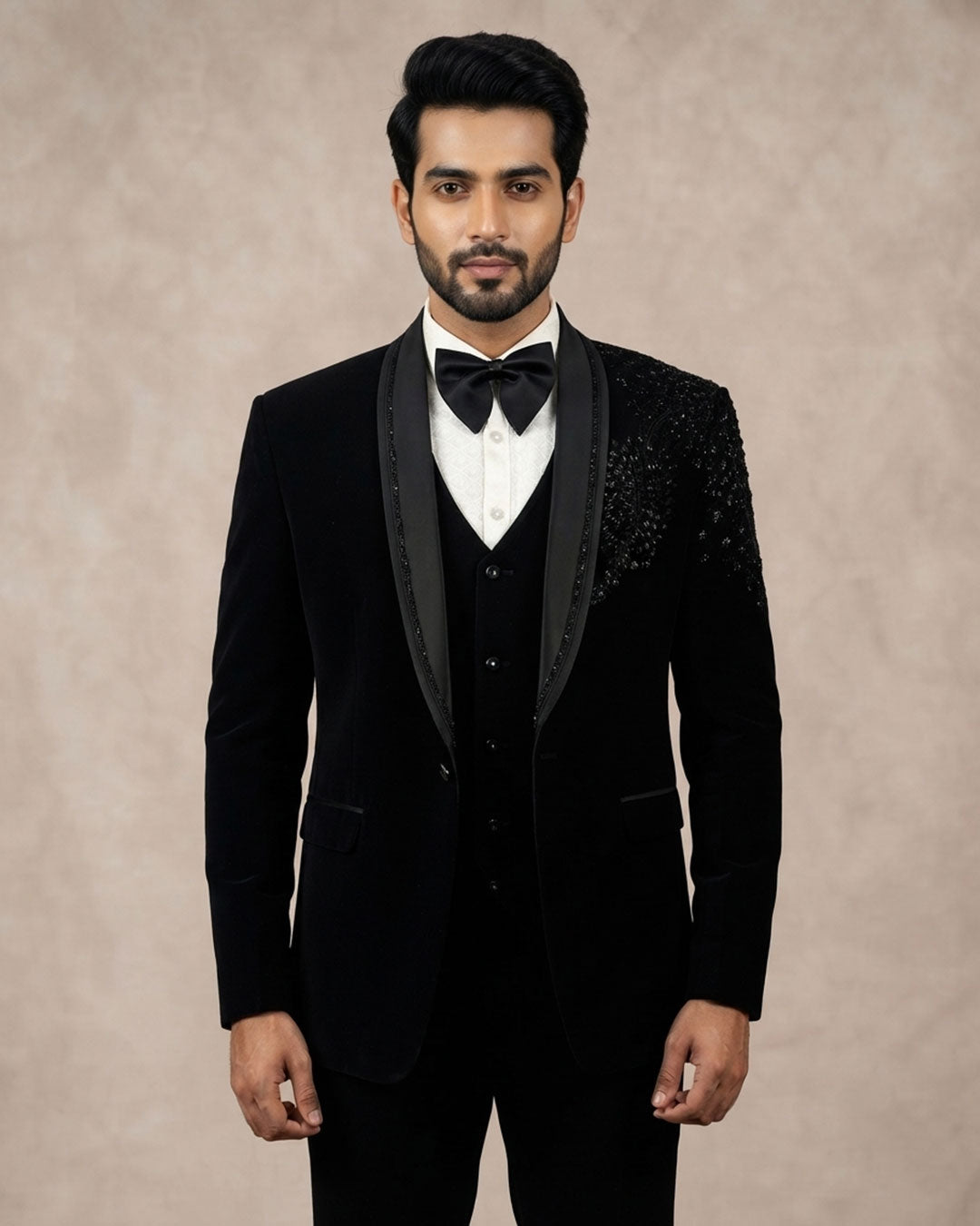 Embroidery Tuxedo 5pcs Suit