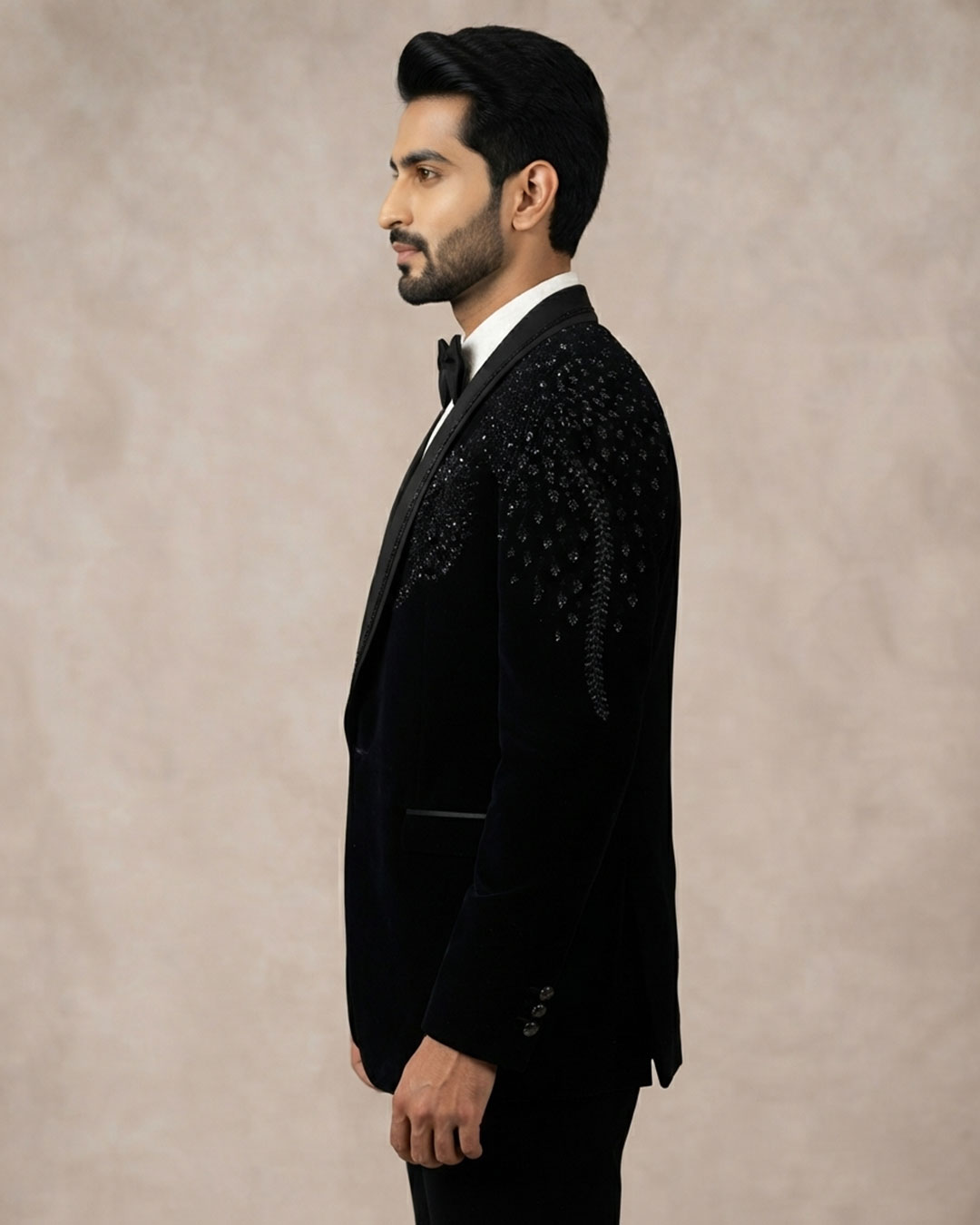 Embroidery Tuxedo 5pcs Suit
