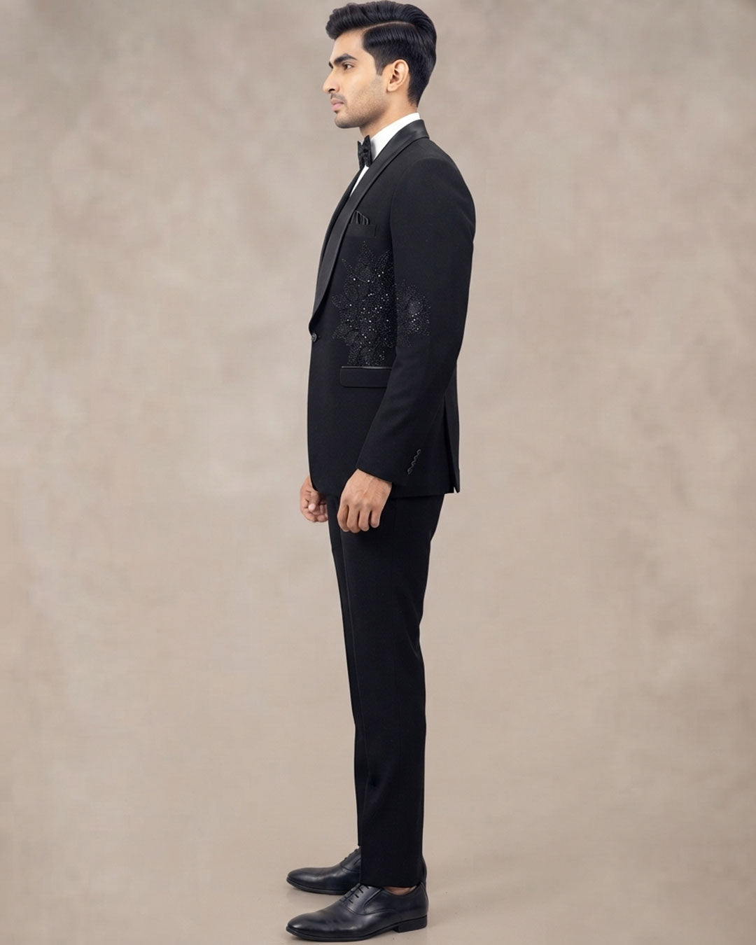 Embroidery Tuxedo 5pcs Suit
